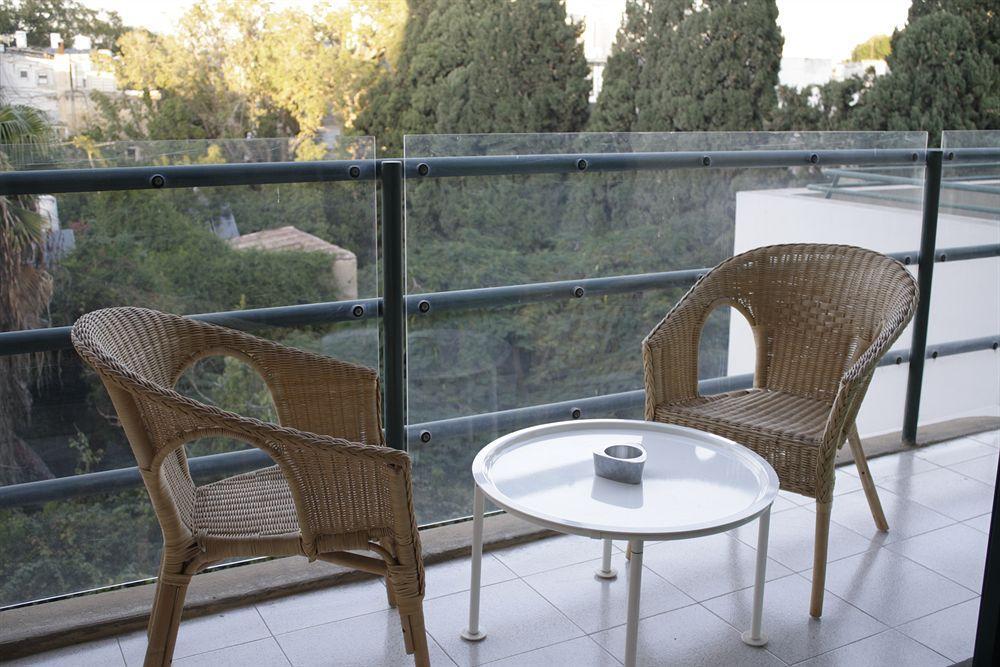 Master Mazeh Hotel Тел Авив Екстериор снимка