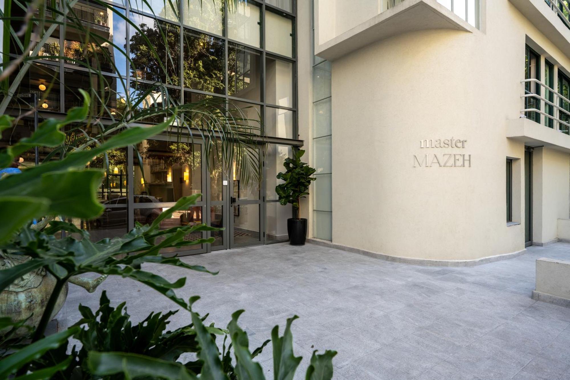 Master Mazeh Hotel Тел Авив Екстериор снимка
